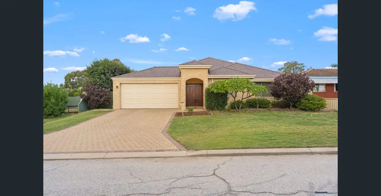4 Kinbrace Way, Lynwood